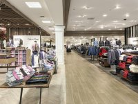 服裝商場專賣店室內裝修裝飾設計效果-1117-06